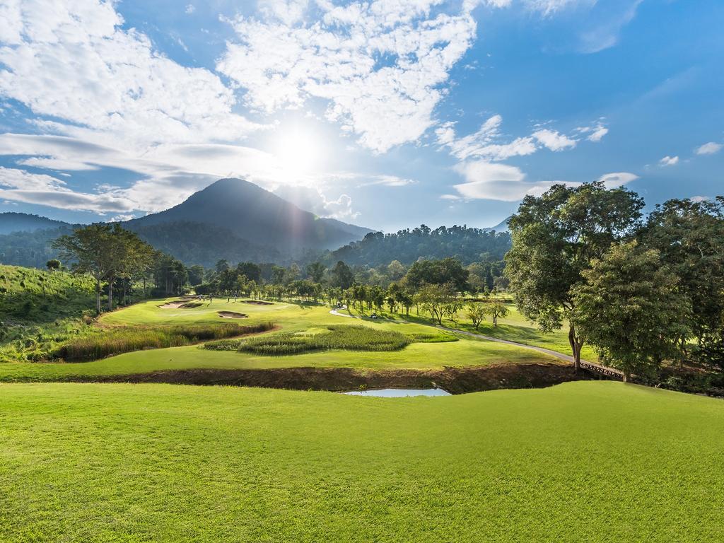 Chatrium Golf Resort Soi Dao Chanthaburi Ban Thap Sai Exterior photo
